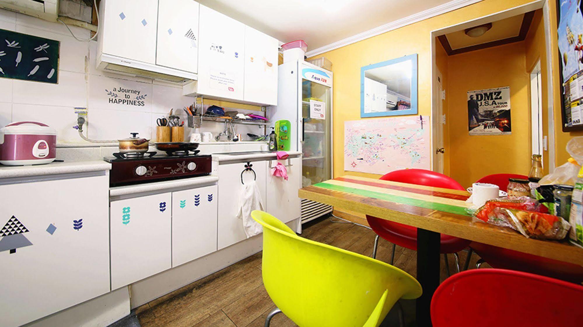 YaKorea Hostel Itaewon Seul Exterior foto